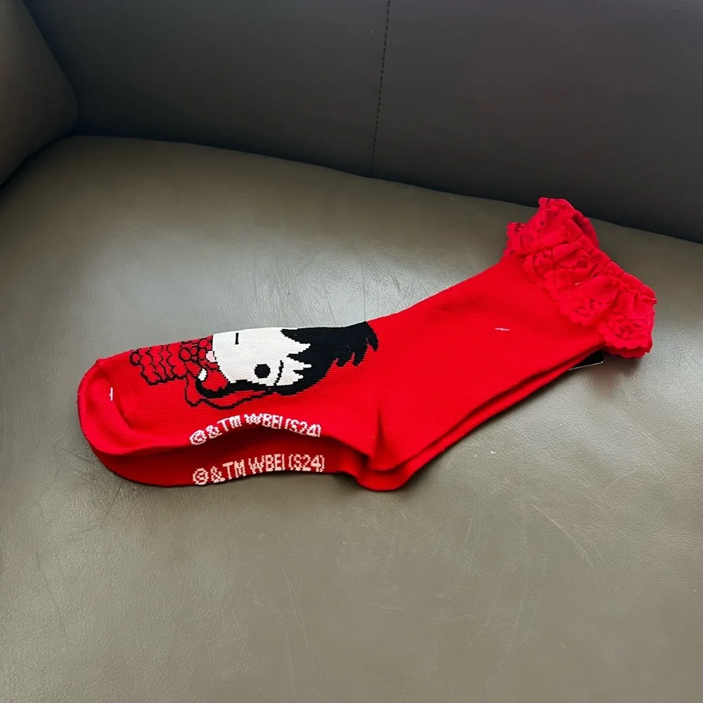 Beetlejuice Lydia Lace Crew Socks